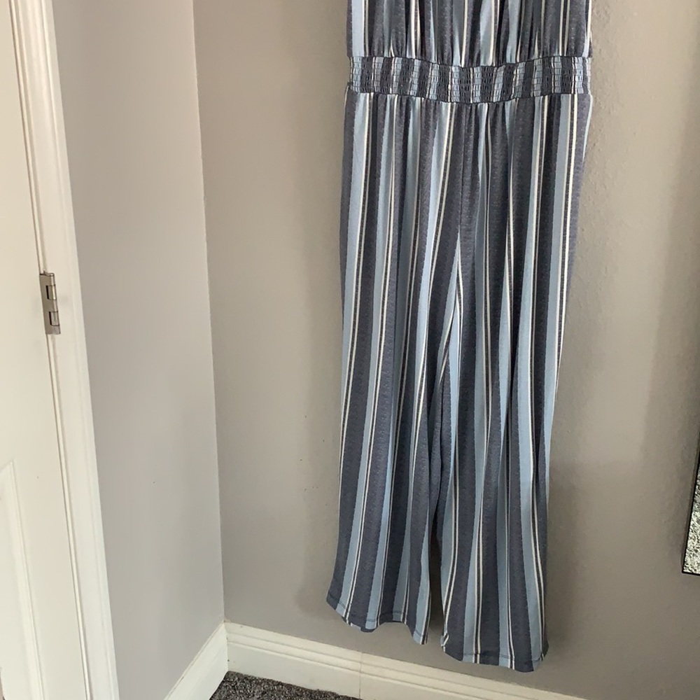Striped blue jumpsuit - Picture 9 of 10